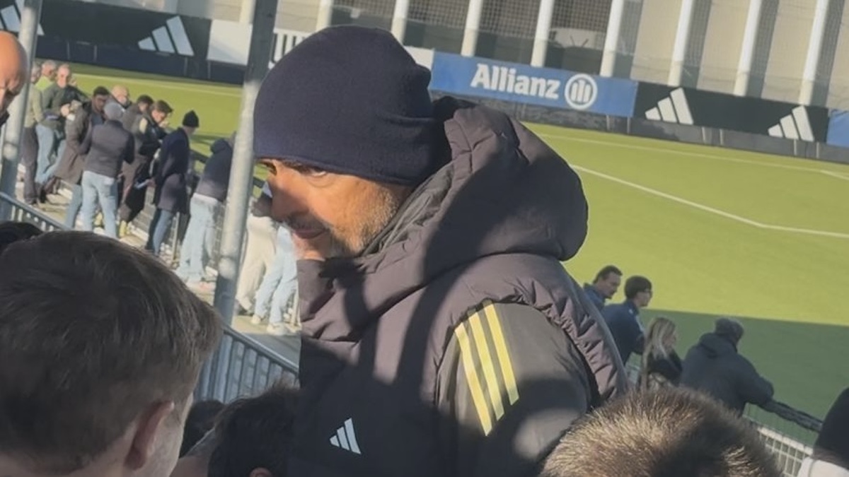 juve sporting lisbona primavera c8217232 anche luciano spalletti a vinovo per la sfida di youth league il suo arrivo 8211 video da Juventusnews24.com juve sporting lisbona primavera c8217232 anche luciano spalletti a vinovo per la sfida di youth league il suo arrivo 8211 video