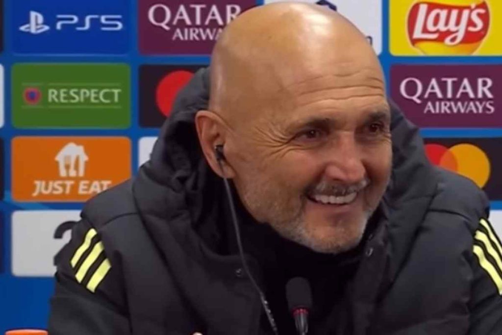 Luciano Spalletti sorride