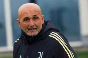 Spalletti chiede, Comolli risponde: nuovo centrocampista per la Juve
