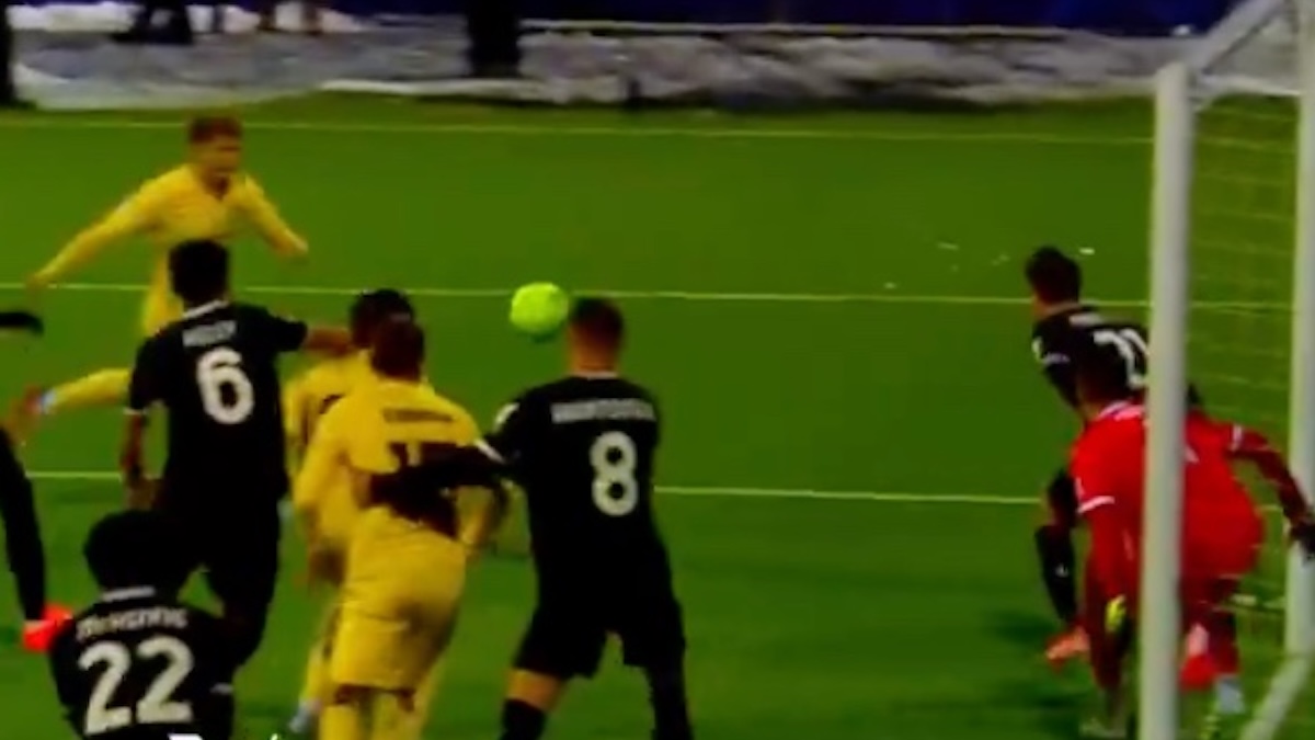 Gol Blomberg in Bodo Glimt Juve: i norvegesi la sbloccano da corner. Ma la difesa bianconere è completamente immobile... - FOTO 36 bodo juve