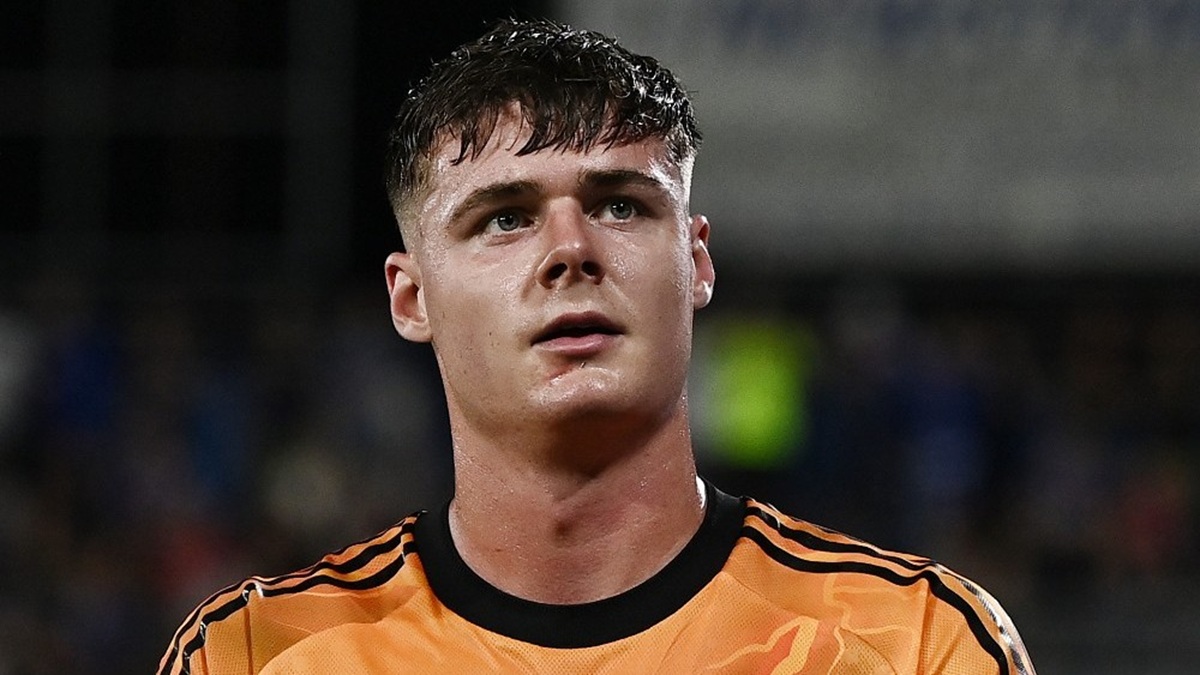 Ferguson diventa un caso: infortunato con la Roma, convocato in Nazionale dall’Irlanda. Cosa è successo per l’attaccante giallorosso Ferguson diventa un caso: infortunato con la Roma, convocato in Nazionale dall’Irlanda. Cosa è successo per l’attaccante giallorosso