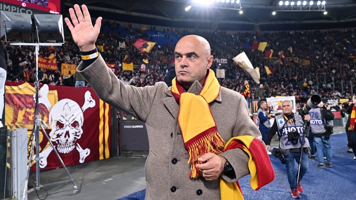 Giannini fa un nome per il mercato: «Lui giocherebbe titolare nella Juventus. Perché perderlo? Sarebbe un peccato grave…». A chi ha fatto riferimento! Giannini fa un nome per il mercato: «Lui giocherebbe titolare nella Juventus. Perché perderlo? Sarebbe un peccato grave…». A chi ha fatto riferimento!