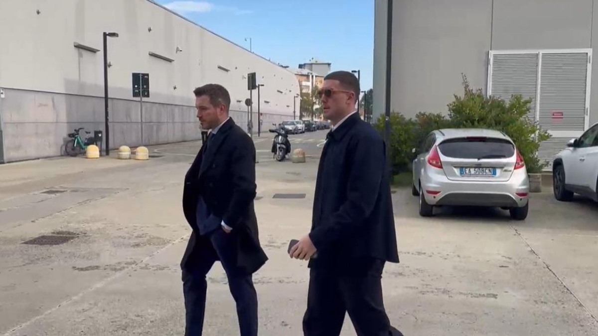 Infortunio Vlahovic: accertamenti al J Medical per l’attaccante dopo lo stop in Nazionale. Le sue condizioni in vista di Fiorentina Juve – VIDEO Infortunio Vlahovic: accertamenti al J Medical per l’attaccante dopo lo stop in Nazionale. Le sue condizioni in vista di Fiorentina Juve – VIDEO