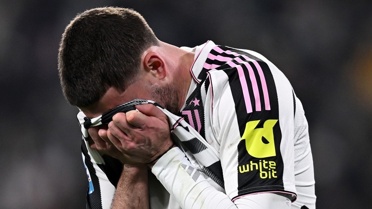 Vlahovic, primi controlli oggi ed esami più approfonditi domani. Quali partite salta? Nella migliore delle ipotesi…