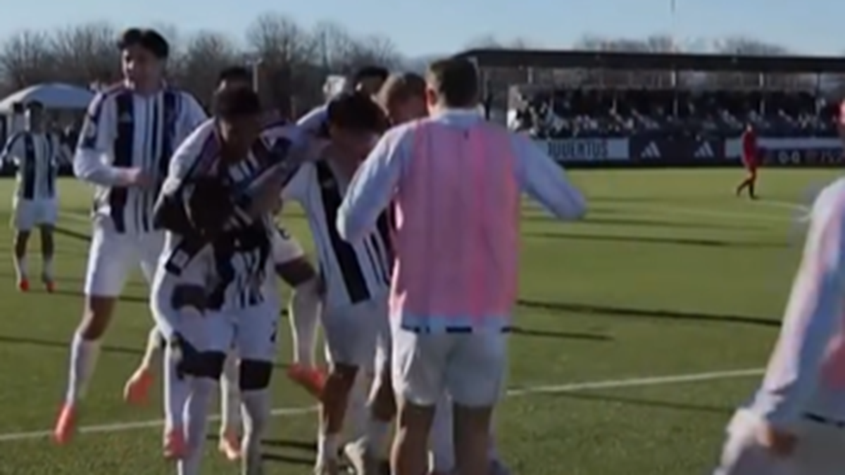 Juve Primavera, super gol di Rizzo per decidere il big match con la Roma: cosa ha fatto il difensore!? – VIDEO