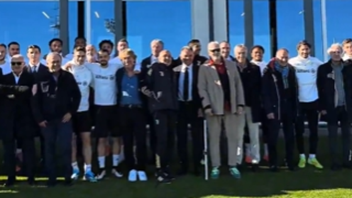 juventus i campioni del mondo 1985 fan visita alla continassa e ricordano le vittime dell8217heysel da platini a tacconi cabrini e pioli chi era presente 8211 foto e video