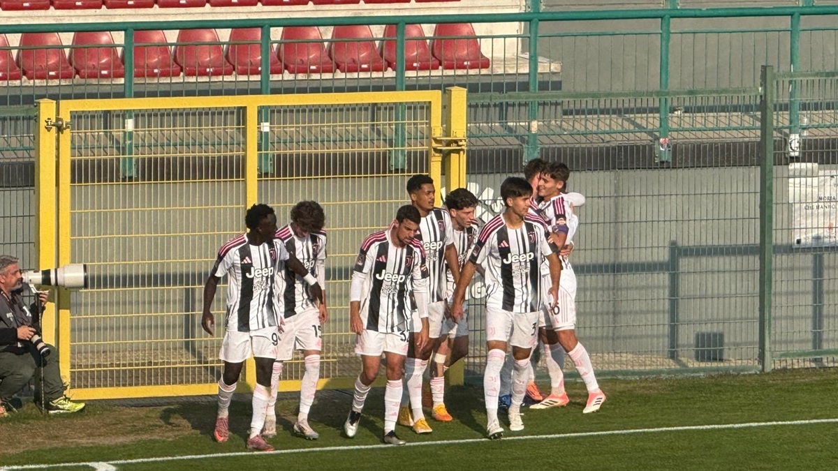 Juventus Next Gen Forlì 1 0 LIVE: Pedro Felipe di potenza, bianconeri avanti con merito Juventus Next Gen Forlì 1 0 LIVE: Pedro Felipe di potenza, bianconeri avanti con merito