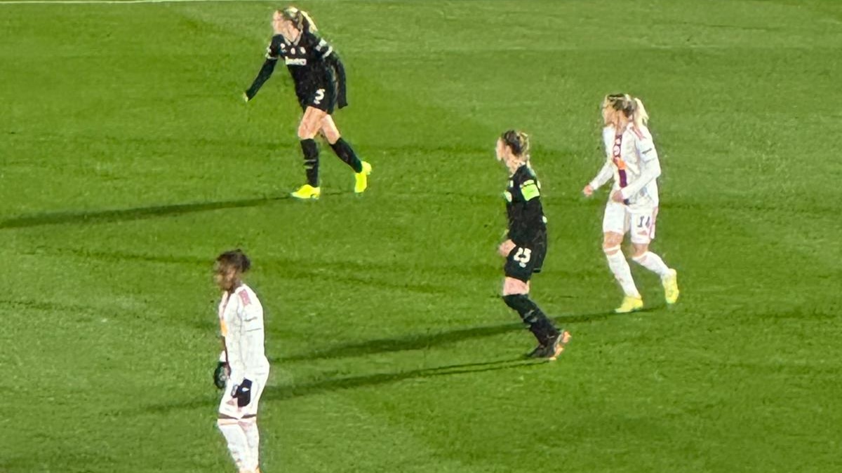 Juventus Women Lione 1 0 LIVE: Beccari! Bianconere avanti con la corazzata