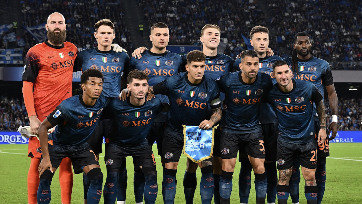 Napoli, due titolari si fermano nella sfida contro il Como! Piove sul bagnato per Conte: ecco cosa è successo Napoli, due titolari si fermano nella sfida contro il Como! Piove sul bagnato per Conte: ecco cosa è successo