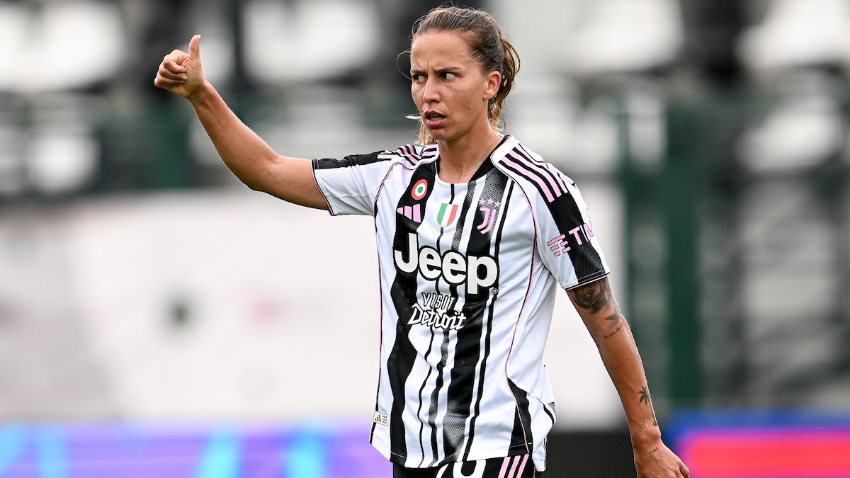 Juventus Women, Pinto sicura nel post partita: «Sapevamo che avremmo sofferto, sono orgogliosa del lavoro fatto in campo». Poi il commento sul lavoro con mister Canzi Juventus Women, Pinto sicura nel post partita: «Sapevamo che avremmo sofferto, sono orgogliosa del lavoro fatto in campo». Poi il commento sul lavoro con mister Canzi