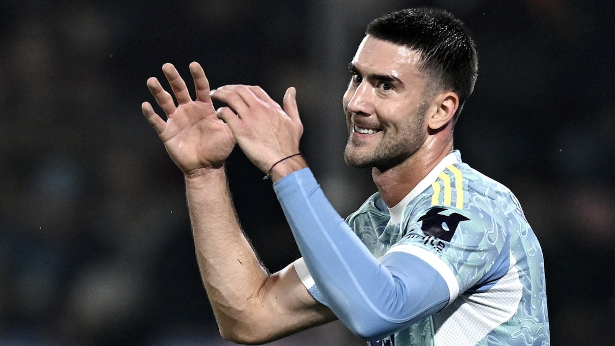 Vlahovic a Sky: «Mi sento bene, sono disposto a dare tutto per la squadra. Abbiamo alcune abitudini che dobbiamo cambiare ma la cosa importante è aver vinto»