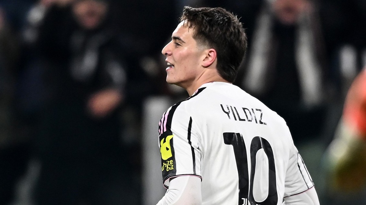 Yildiz osannato dallo Stadium: dopo la doppietta col Cagliari i tifosi bianconeri gli regalano un nuovo coro dedicato