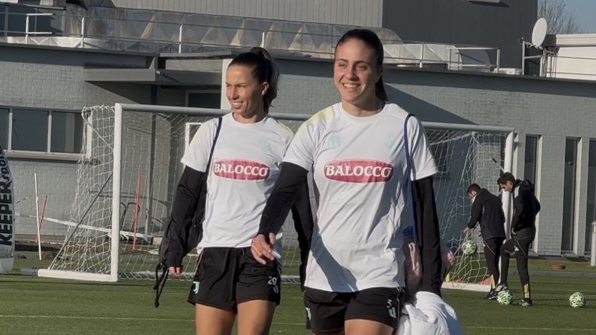 Juventus Women in campo alla vigilia della sfida di Champions League contro il St. Pölten: ci sono ottime notizie da Vinovo – VIDEO Juventus Women in campo alla vigilia della sfida di Champions League contro il St. Pölten: ci sono ottime notizie da Vinovo – VIDEO