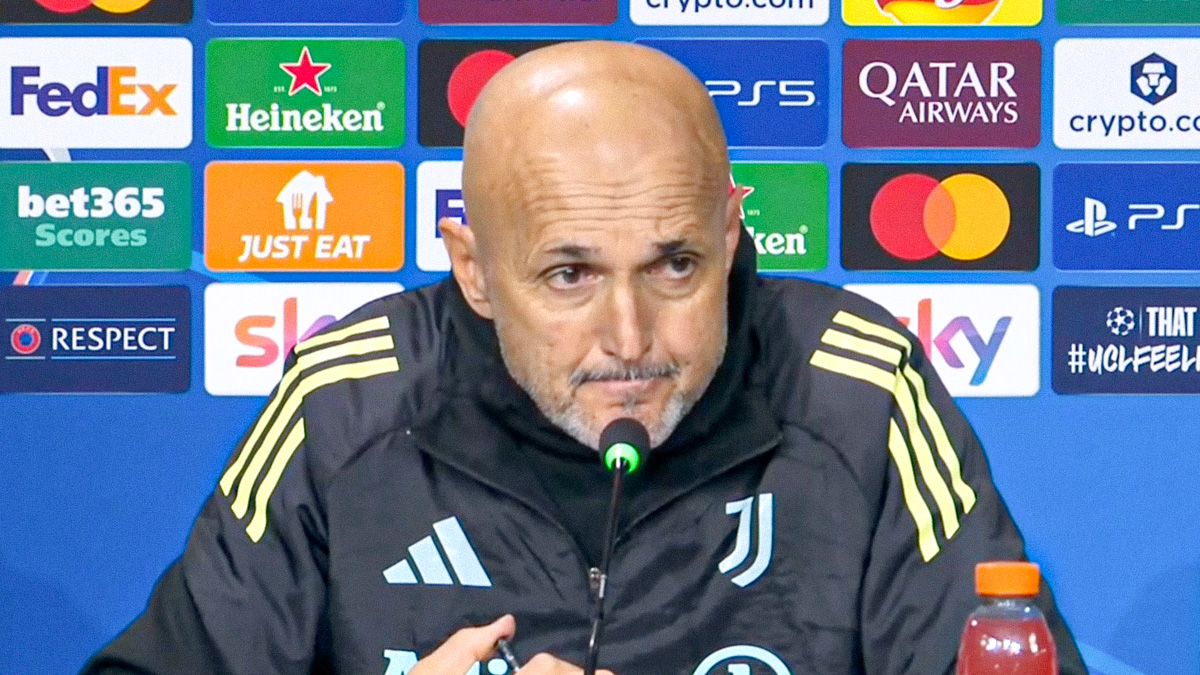 Conferenza stampa Spalletti pre Juve Pafos: «Mi fan sentire sull'ottovolante. Ho le stesse certezze di quando ho accettato di venire qui. Bremer e Rugani vengono in panchina» 36 Spalletti-conferenza