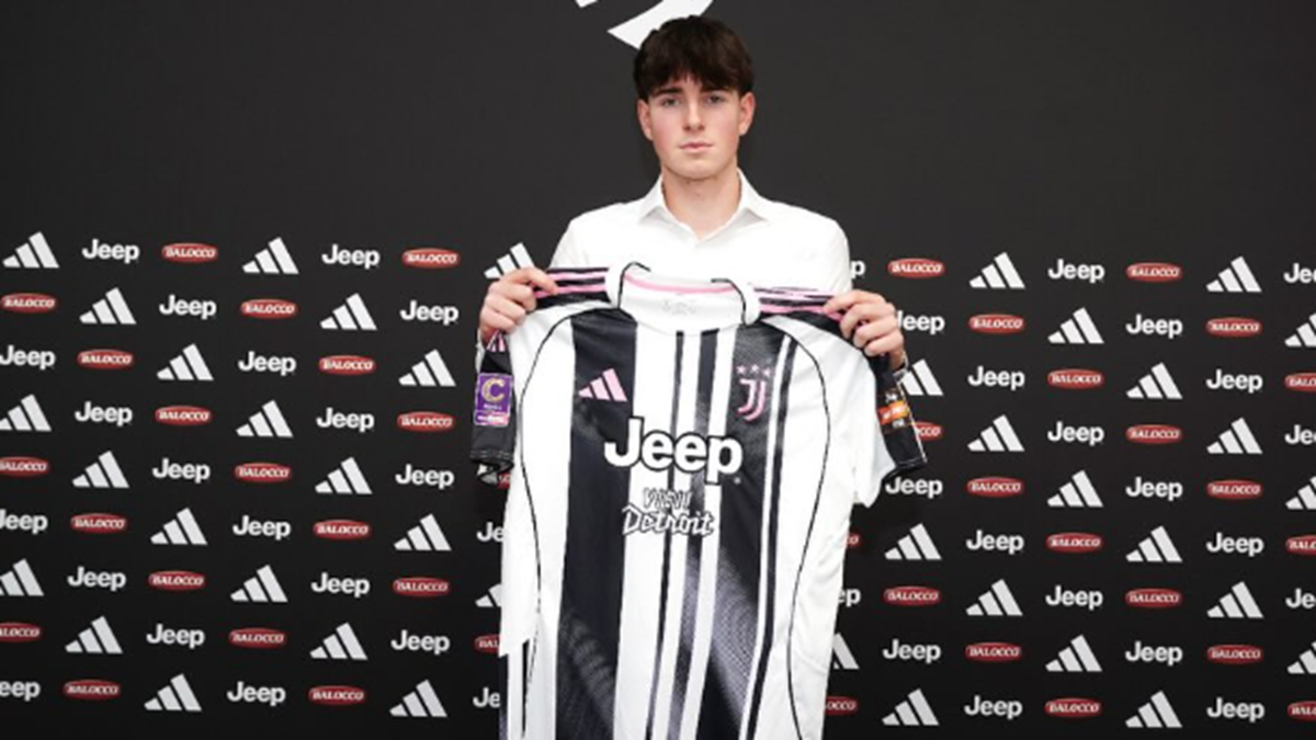 Juventus Next Gen, Bruno Martinez esulta dopo il rinnovo di contratto: il messaggio del difensore spagnolo – FOTO Juventus Next Gen, Bruno Martinez esulta dopo il rinnovo di contratto: il messaggio del difensore spagnolo – FOTO