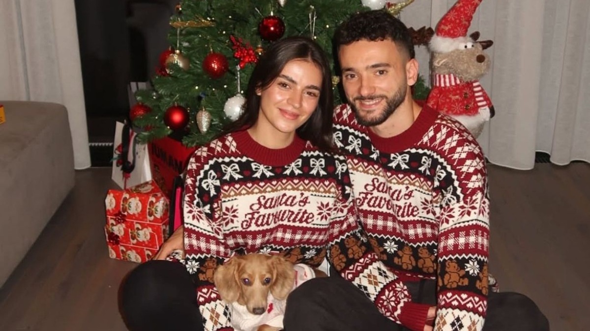 Joao Mario fa gli auguri così ai tifosi: FOTO in famiglia per l’esterno della Juve, ecco il suo messaggio speciale Joao Mario fa gli auguri così ai tifosi: FOTO in famiglia per l’esterno della Juve, ecco il suo messaggio speciale