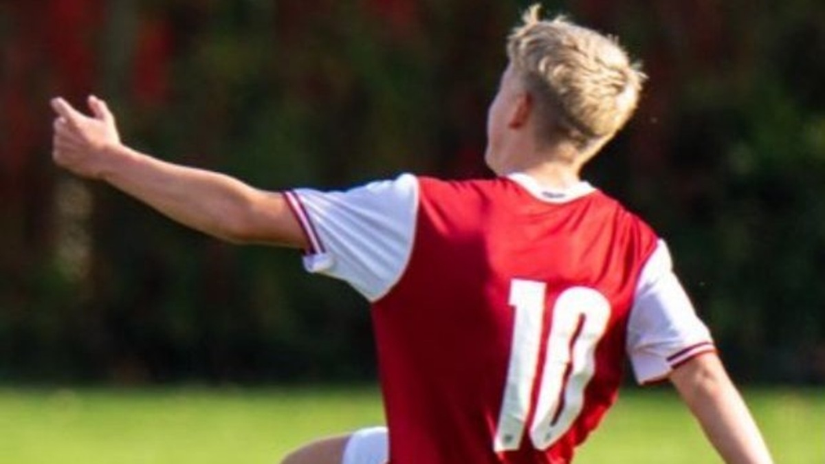 Johannes Moser Juve: chi è il baby fenomeno austriaco sul taccuino della dirigenza bianconera. La storia e l’identikit del talento che ha stregato l’Europa Johannes Moser Juve: chi è il baby fenomeno austriaco sul taccuino della dirigenza bianconera. La storia e l’identikit del talento che ha stregato l’Europa