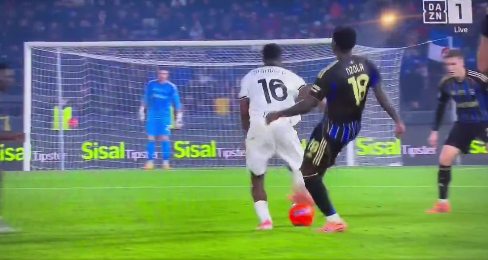 nzola espulso in pisa parma follia pura l8217attaccante perde la testa e reagisce cos236 stangata in arrivo salter224 la juventus cos8217232 successo da Juventusnews24.com nzola espulso in pisa parma follia pura l8217attaccante perde la testa e reagisce cos236 stangata in arrivo salter224 la juventus cos8217232 successo