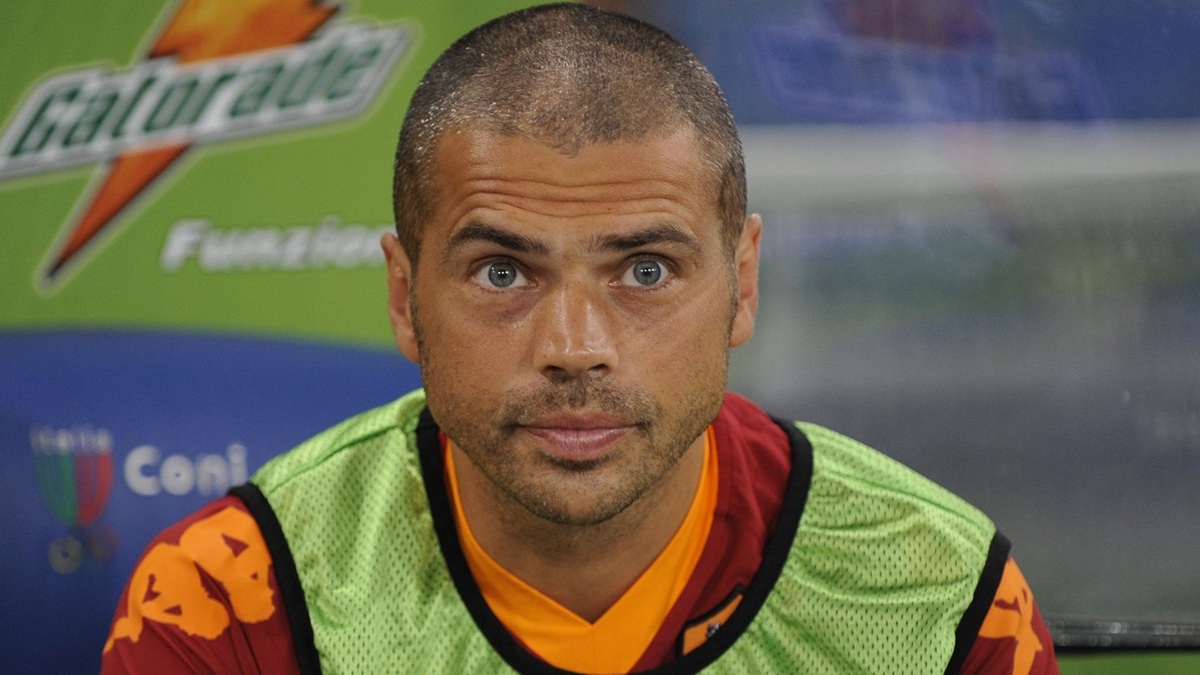 Tonetto racconta Spalletti: «Ti convince di poter superare ogni limite. La prima volta che ci parlai fu quasi un trauma...Se non sarà Scudetto quest'anno, potrà vincerlo l'anno prossimo» 36 tonetto