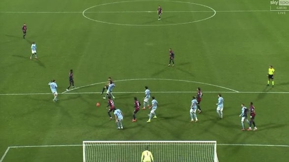 Gol Mazzitelli: girata improvvisa in area di rigore, Perin battuto. Juve sotto all’Unipol Domus