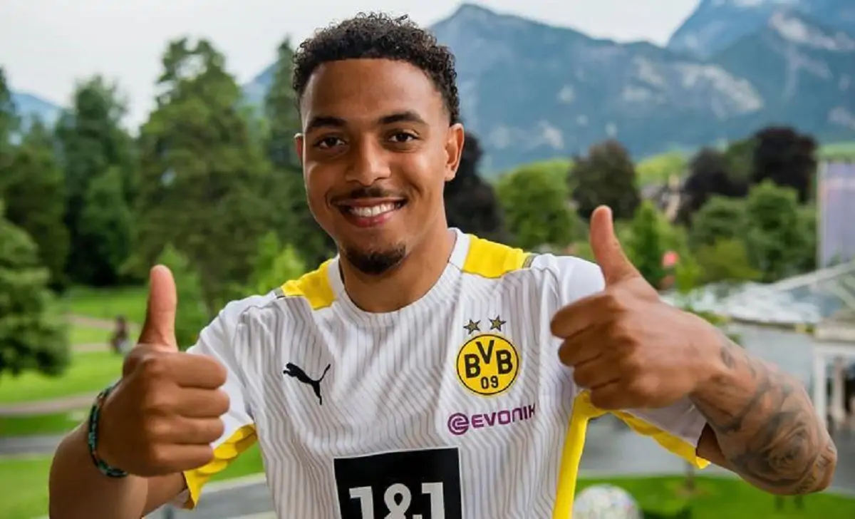 Malen Juve, i bianconeri sfidano un altro club di Serie A per il giocatore dell'Aston Villa. Le ultimissime sulla trattativa 36 Malen