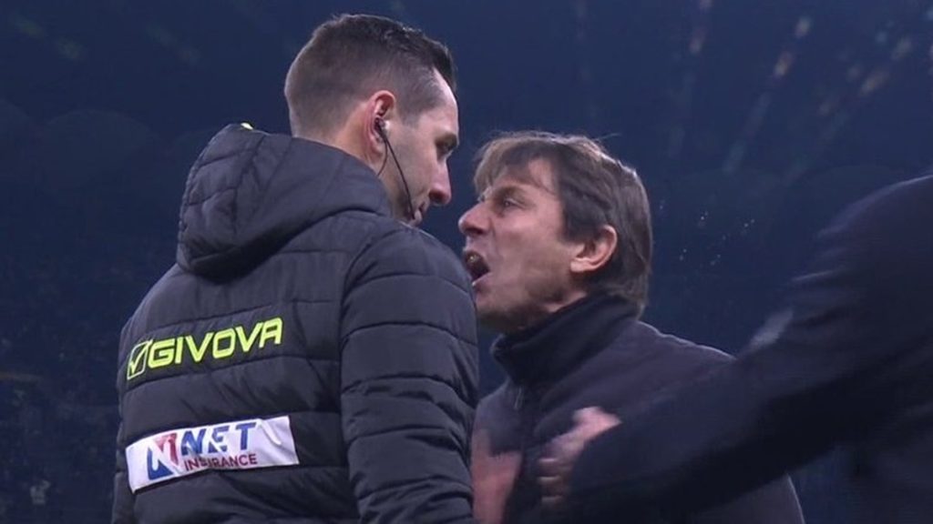 Conte contro il quarto uomo