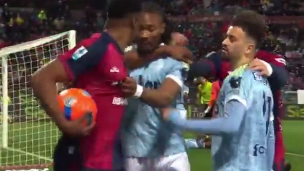 Cagliari Juve: si accende la tensione tra Zhegrova, Mina e Thuram. La ricostruzione di quanto successo - FOTO 37 cagliari juve