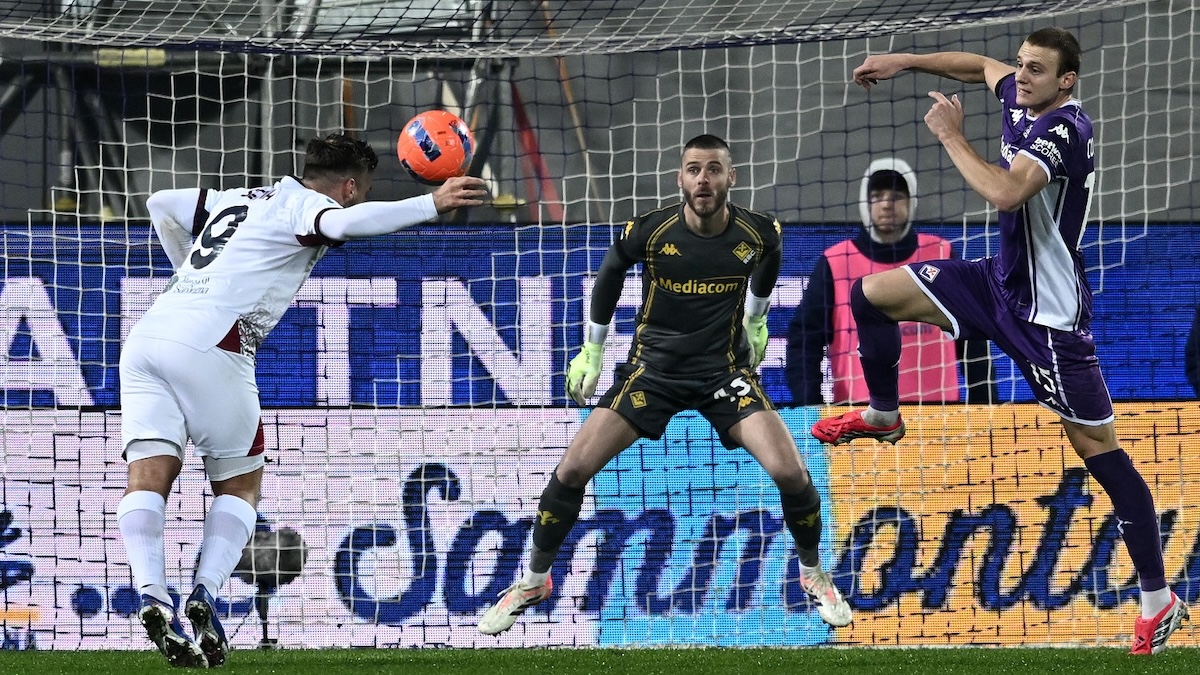 Fiorentina Cagliari 1-2: Palestra trascina i sardi, altri tre punti dopo la Juve. Cade di nuovo la Viola 36 fiorentina-cagliari-kilicsoy