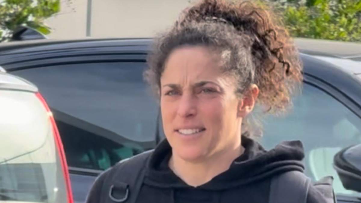 Federica Brignone, dopo i due ori alle Olimpiadi di Milano Cortina torna al JMedical: applausi per la campionessa dello sci – VIDEO