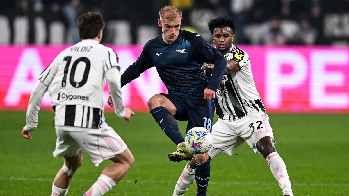 Juve Lazio 0 1 LIVE: Pedro porta in vantaggio i biancocelesti. Ma che palla persa da Locatelli…