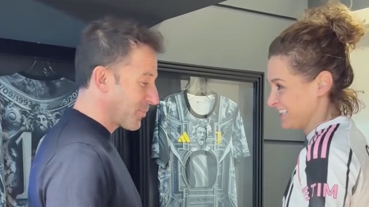 Juventus Women, Girelli regala la sua ultima maglia a Del Piero che vacilla: «Mi fai emozionare» – VIDEO