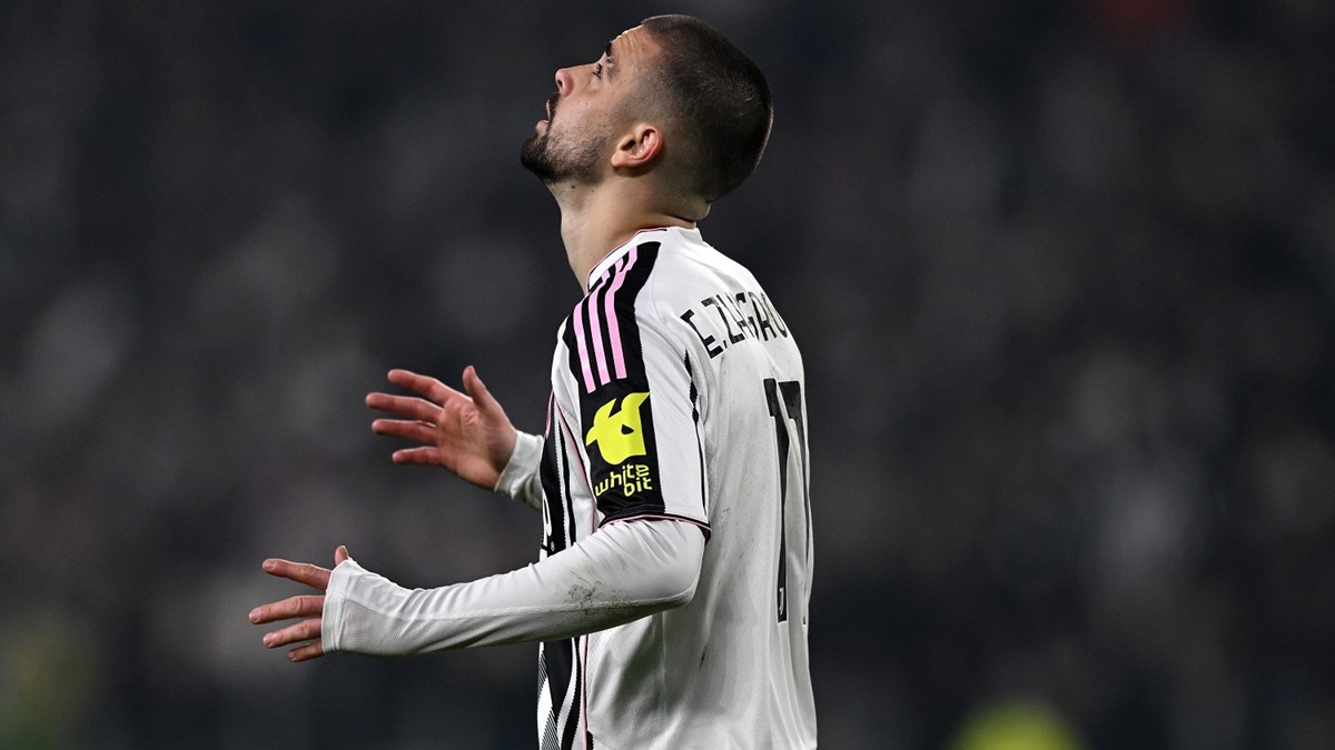 Juve Galatasaray, i bianconeri escono fra gli applausi dei tifosi. Gesto sorprendente di Zhegrova 36 zhegrova