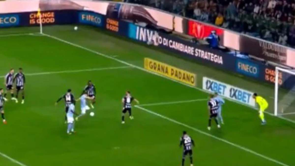 Gol annullato Conceicao: il portoghese aveva raddoppiato, ma l’arbitro annulla per fuorigioco di Koopmeiners. Decisione che lascia molto dubbi – FOTO