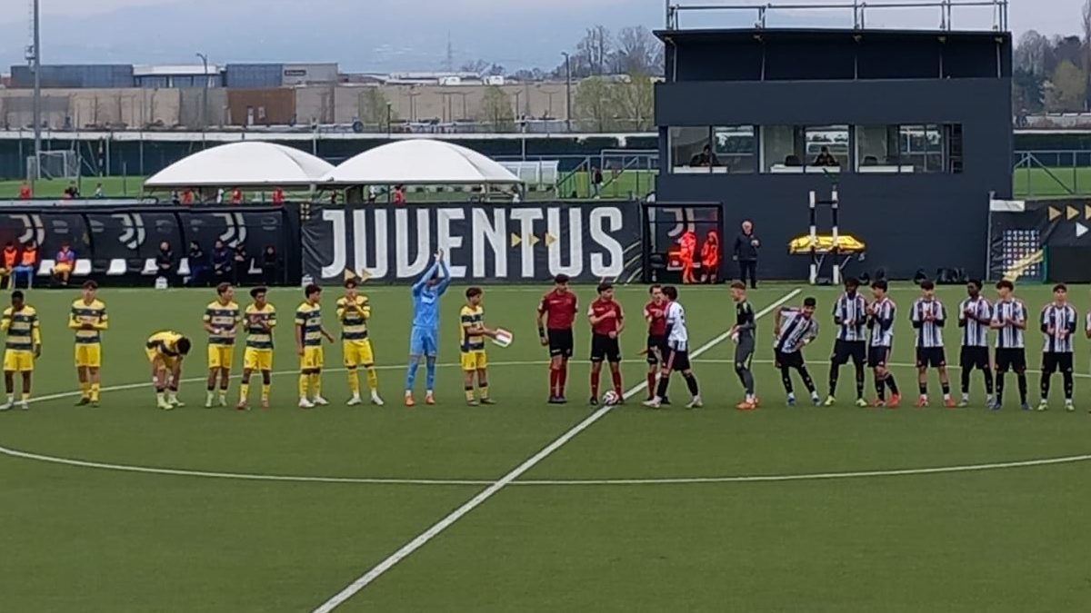 Juventus Parma Under 16 2 0 LIVE: cambio forzato per Gridel, Fornero esce per infortunio