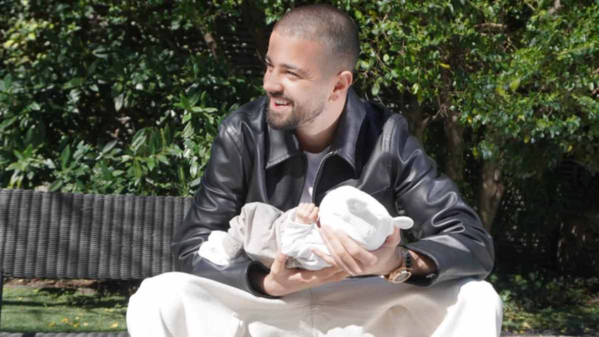 Zhegrova emoziona i tifosi: FOTO meravigliosa dell’esterno della Juventus con il piccolo Mars 36 Zhegrova