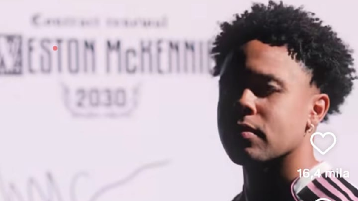 McKennie rinnova con la Juventus: il VIDEO annuncio 'magico' del club bianconero dopo la firma. Tifosi già gasatissimi - VIDEO 36 mckennie