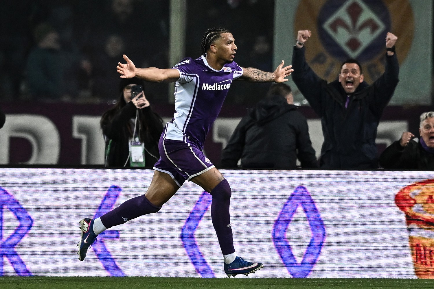 Fiorentina Inter 1-1: riaperta la corsa scudetto! Ndour risponde ad Esposito 36 ndour-fiorentina.jpg