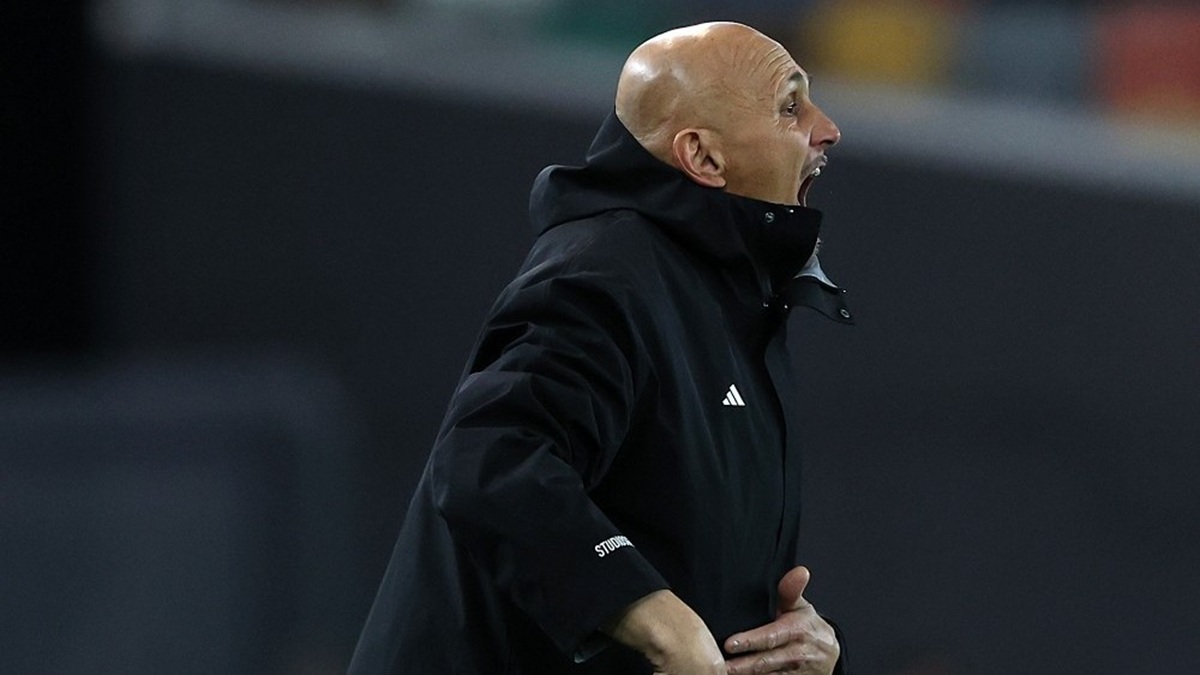 spalletti maestro anche8230del look gazzetta posa la lente d8217ingrandimento su quel dettaglio iconico di lucio da Juventusnews24.com spalletti maestro anche8230del look gazzetta posa la lente d8217ingrandimento su quel dettaglio iconico di lucio