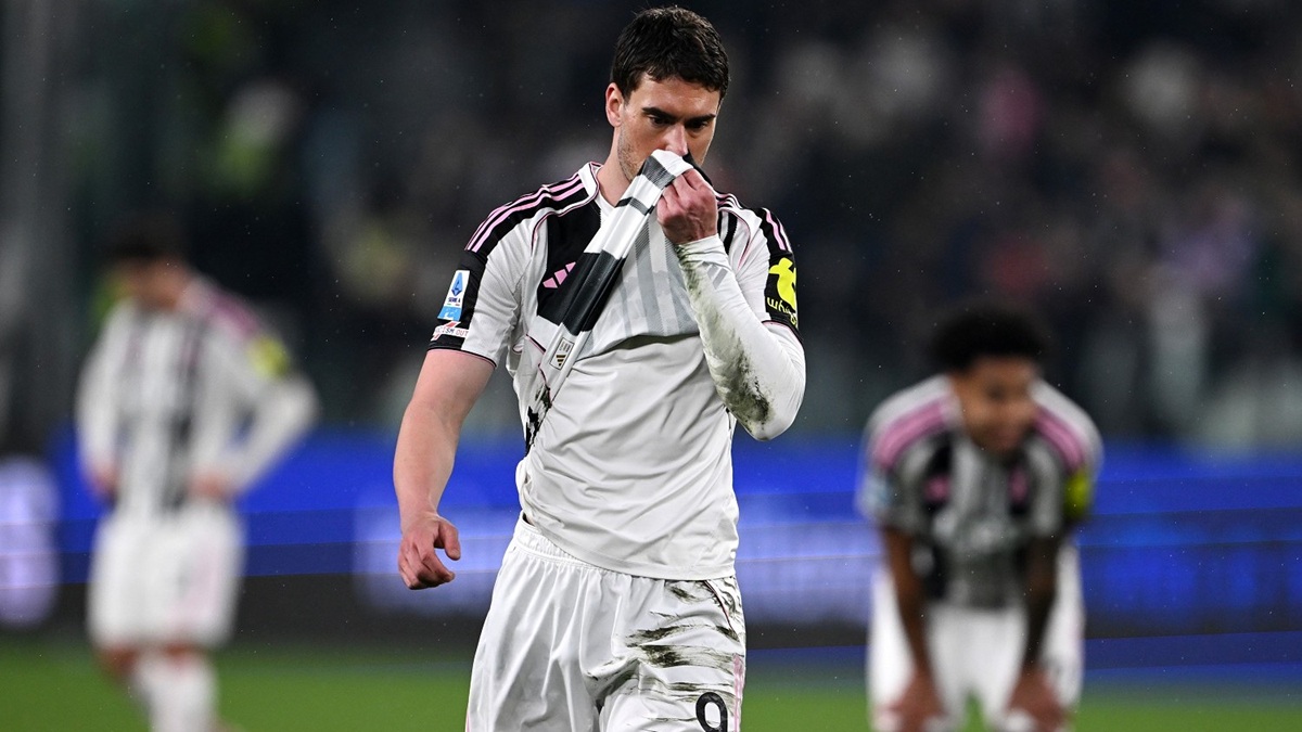 Rinnovo Vlahovic, siamo ancora lontani dalla fumata bianca: novità su durata e ingaggio, la Juve mette i paletti. Le ultime 36 vlahovic