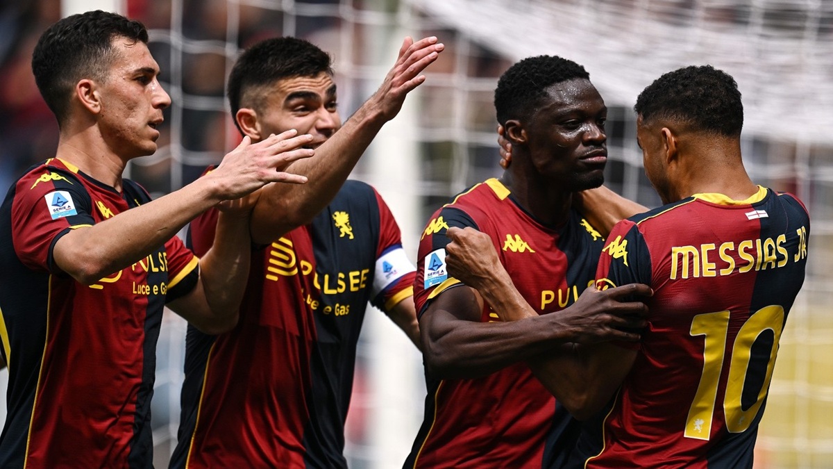 Genoa Sassuolo 2-1, il Grifone 'ipoteca' la salvezza: decide Ekuban. Il resoconto della sfida 36 genoa ekuban