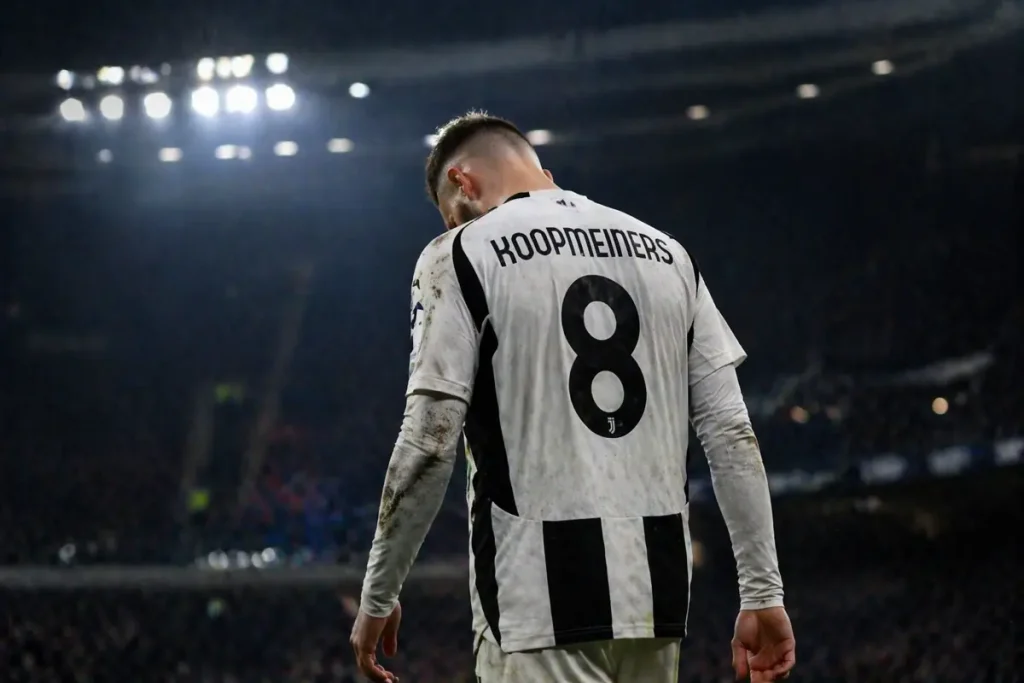 Koopmeiners si veste da diavolo, la Juve pronta al maxi sconto 37 koopmeiners testa bassa 24 aprile 2026 juventusnews24