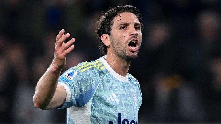Calciomercato Juve LIVE: Locatelli sostituibile solo con uno svincolato italiano