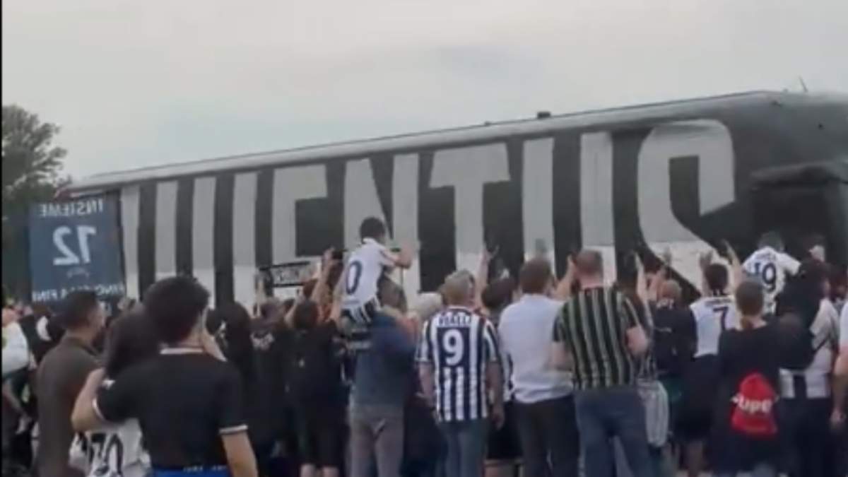 Juve Verona, i pullman delle due squadre sono arrivati all’Allianz Stadium: FOTO e VIDEO del pre-partita 36 Juventus