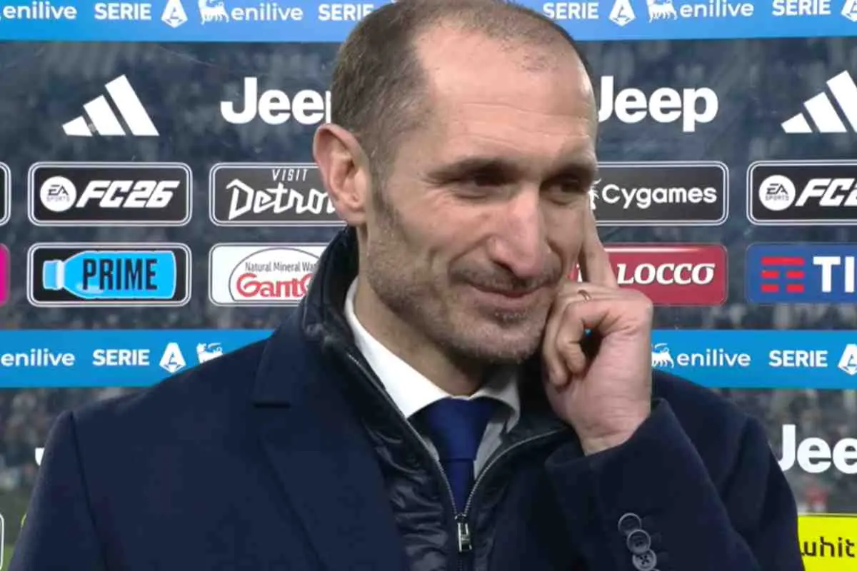 Chiellini, dirigente della Juventus, durante un'intervista