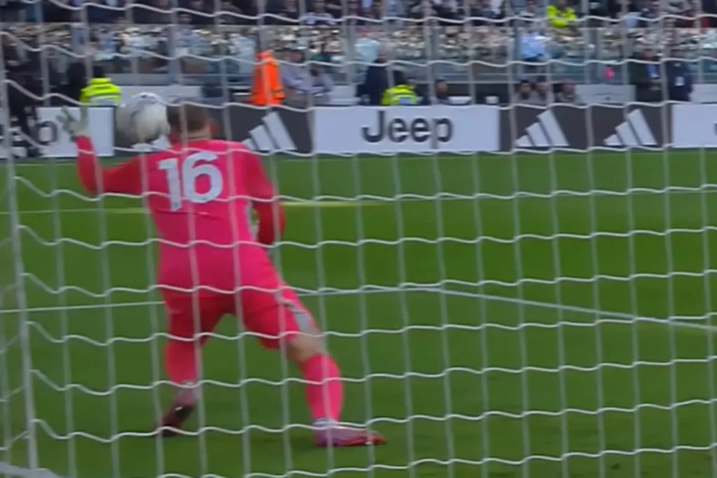Non ha nessuna intenzione di lasciare la Juventus: Comolli deve risolvere il problema 37 di gregorio 3 maggio 2026 juventusnews24