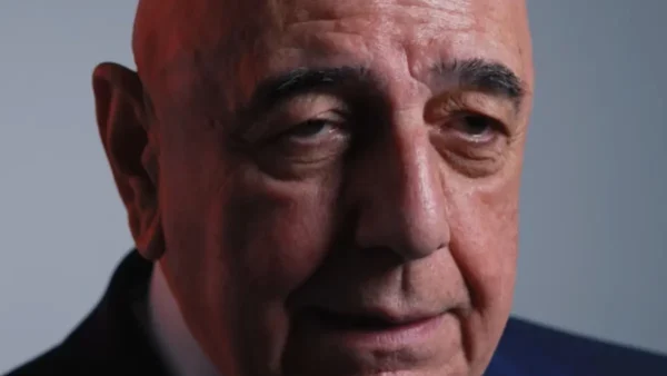 Galliani durante un'intervista per i suoi 80 anni