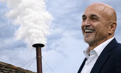 Spalletti, allenatore della Juventus, e una fumata bianca