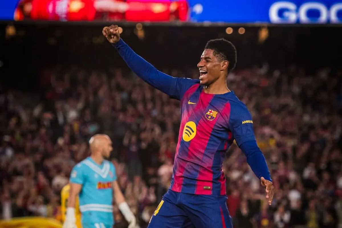 Rashford esulta con il Barcellona