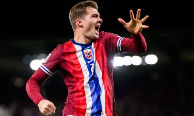 Sorloth esulta con la Norvegia