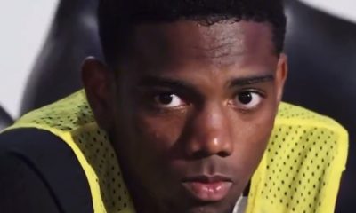 André